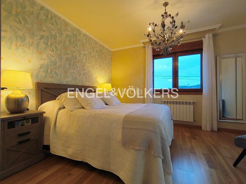 Foto c2fe2c96-6338-4b86-83be-99c9d13632e8. Maison avec chauffage parking piscine dans Sanxenxo pueblo Sanxenxo