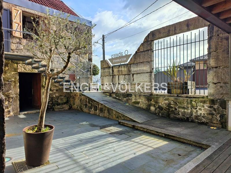 Foto 78fad854-28a6-474b-9a2a-56cee298e8c9. Casa amb calefacció a Raxó Poio