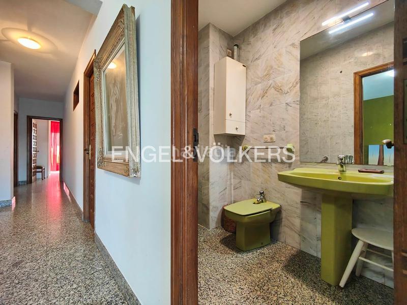 Foto 0a5c262e-0a6c-4752-9b1a-b3908bf44c6a. Piccolo appartamento con riscaldamento parcheggio in Sanxenxo