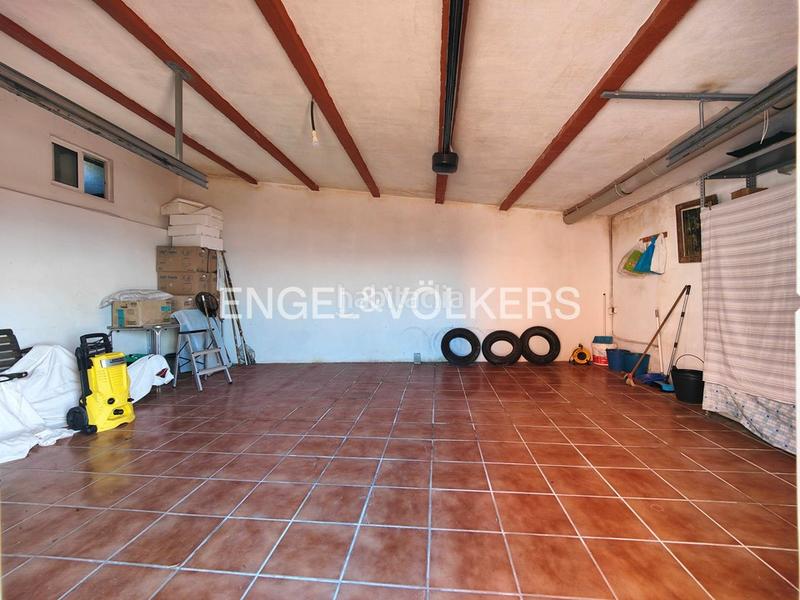 Foto 3e04802a-9e52-4b58-ac3b-03590ed8e633. Casa amb calefacció aparcament a Bueu