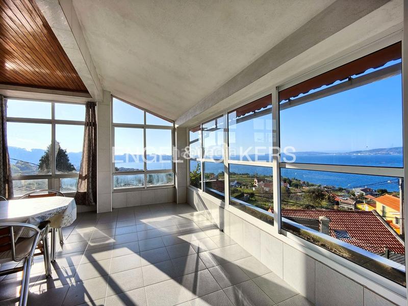 Foto 781f7ffe-62dd-45e9-8f2c-1c9994301ee0. Casa amb calefacció aparcament a Bueu