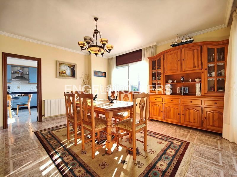 Foto d33bed51-f68d-4157-9302-8cdfee81f99f. Casa amb calefacció aparcament a Bueu