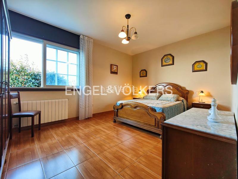 Foto e38e8a4c-b66d-416e-9264-cda5810f8909. Casa amb calefacció aparcament a Bueu