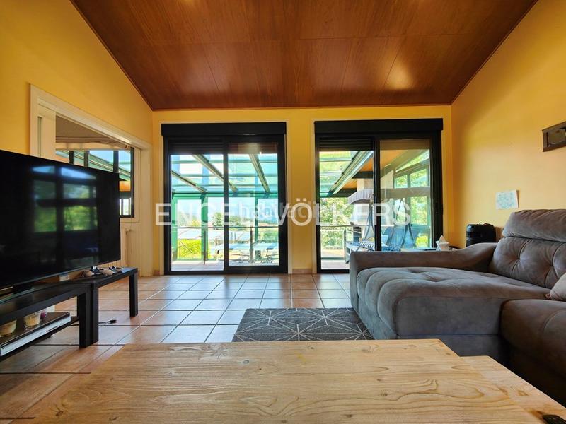 Foto 55689ab7-d0d2-426c-84dd-ff6ff44dd807. House with heating parking pool in Poio