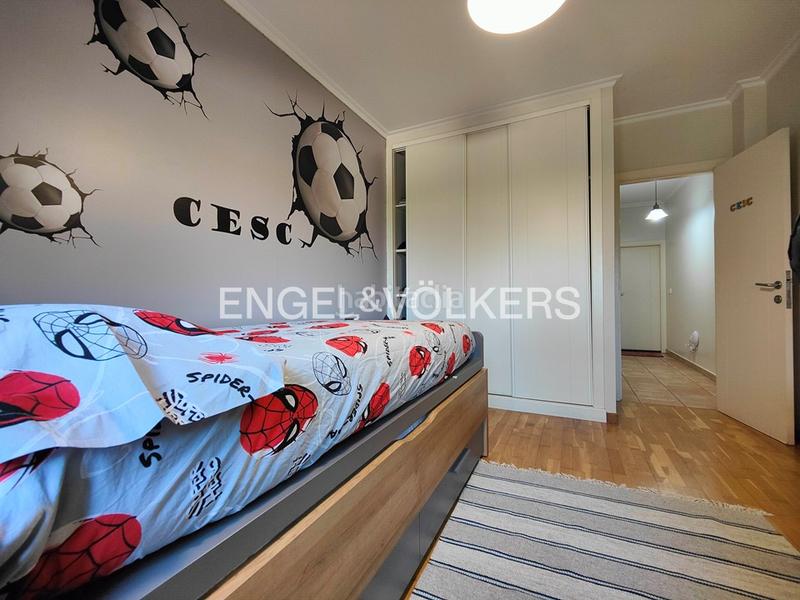 Foto 72827e9d-8289-474a-ada6-b4d7ea936a4c. House with heating parking pool in Poio