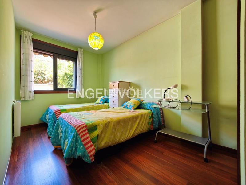 Foto ffa9a25c-6e67-4611-a17a-e2e25ecaf023. Piccolo appartamento con riscaldamento parcheggio in Cangas
