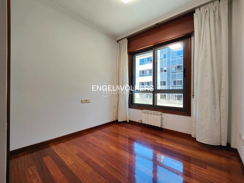 Foto 4341be73-223d-401b-b661-0d4538b0589c. Alquiler apartamento piso de 2 dormitorios con garaje en campolongo en Pontevedra
