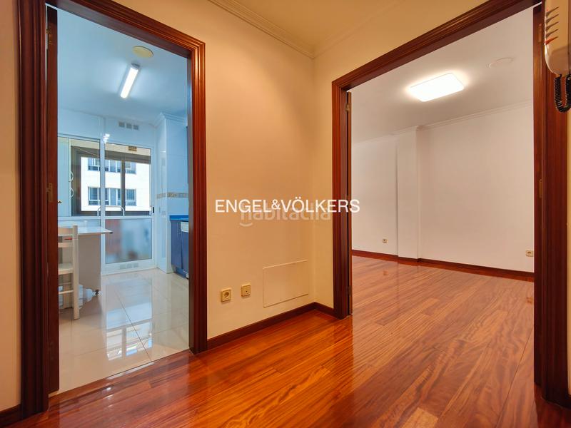 Foto e85a580b-b20c-4811-871b-1aa4d41e77f1. Alquiler apartamento piso de 2 dormitorios con garaje en campolongo en Pontevedra