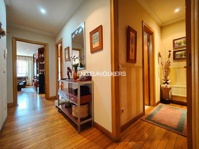 Foto 20989ce5-3ae2-42b0-8df2-279f9e80ea4e. Appartement avec chauffage parking dans Centro - Echegaray Pontevedra