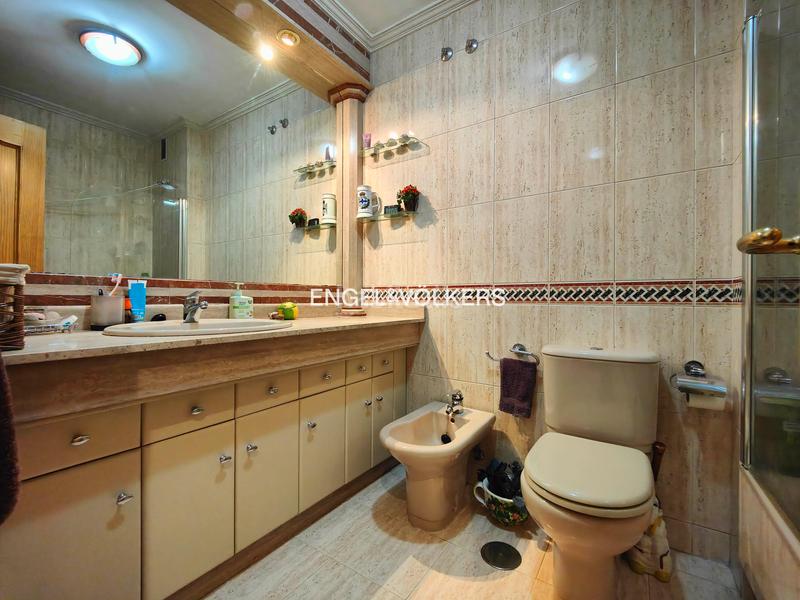 Foto 61d06c3a-d4cd-449d-bf97-c6a21e073836. Appartement avec chauffage parking dans Centro - Echegaray Pontevedra