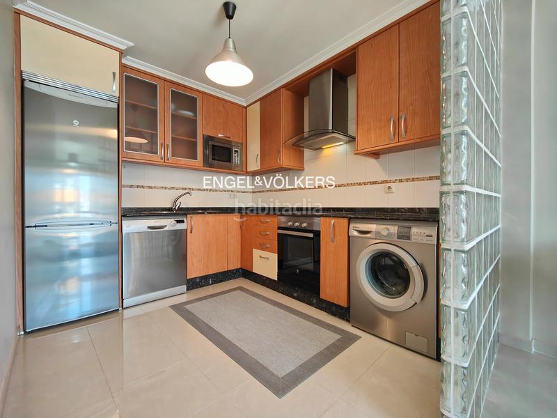Foto e824b4f5-57c9-46e7-ba35-757416414dfa. Apartamento piso de 3 dormitorios con garaje y vistas a la ría en domaio en Moaña