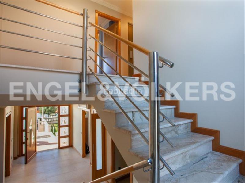 Foto 1f80aff1-0175-4ca2-b85b-05e929ead9a1. House with heating parking in Moaña