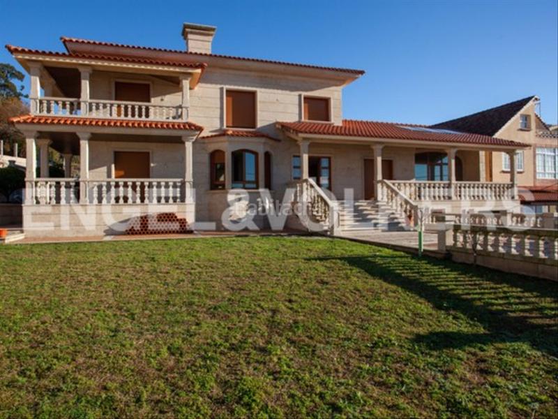 Foto 2b9b5d0a-aab5-4161-8697-e9353c251b89. House with heating parking in Moaña