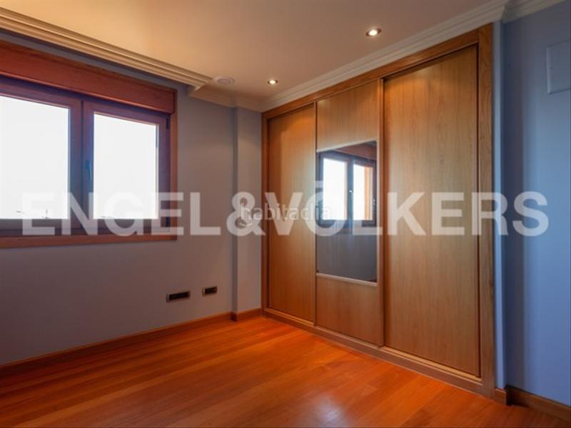 Foto 3c6fb47d-4777-4f6a-9645-a215106c52b0. House with heating parking in Moaña