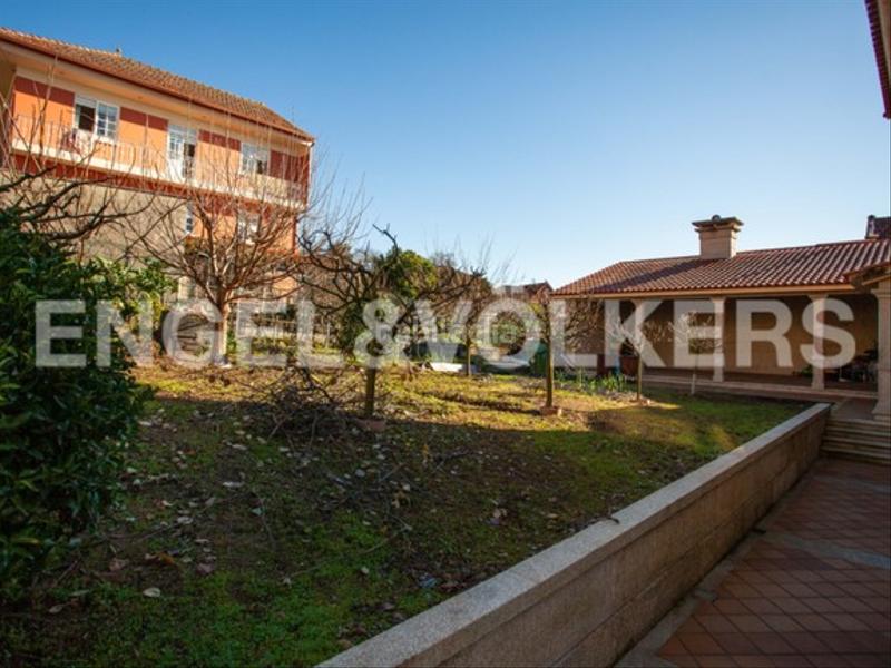 Foto 5899e33b-b404-44c5-9e4b-972c0b7fa01a. House with heating parking in Moaña