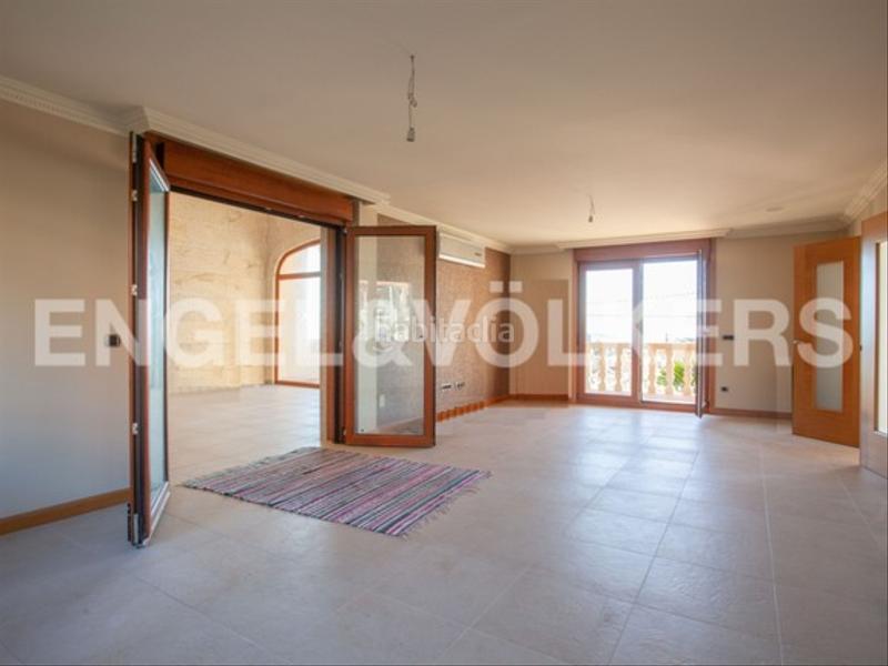 Foto f952ed0b-ad46-4d6a-994a-580fed55271e. House with heating parking in Moaña
