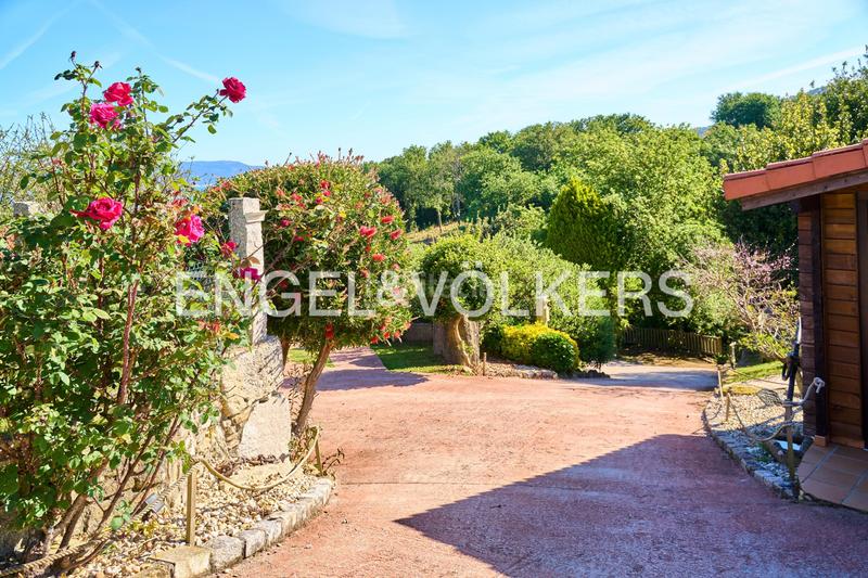 Foto 52bcd000-99f8-4601-9e4a-4716551a1fc1. Wohngrundstück in Bueu