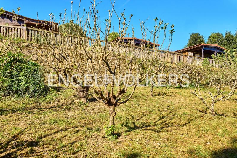 Foto b2999e9b-a353-43c0-9a22-814602465af9. Wohngrundstück in Bueu