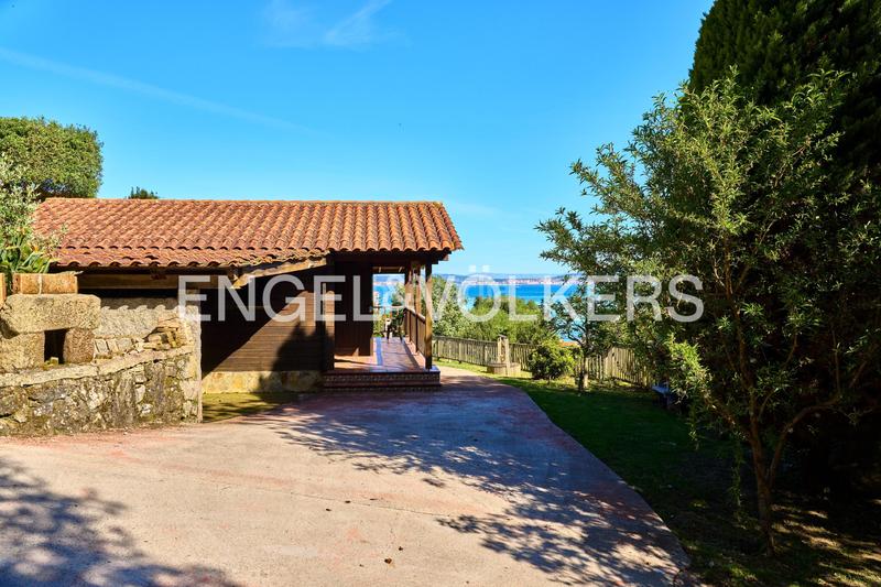 Foto cfd49b0e-f085-446f-96b8-fb57c54a0c36. Wohngrundstück in Bueu