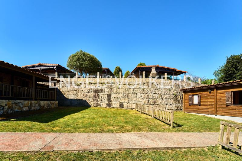 Foto e9acf1dd-338a-4334-a5f2-c81550245735. Wohngrundstück in Bueu