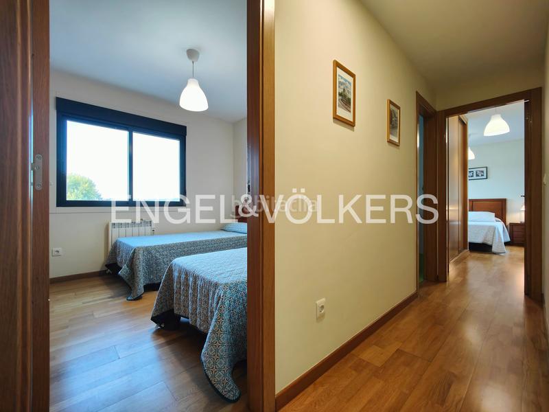 Foto 5fc909fc-596f-40f4-9e3f-2f04f646977c. Apartament amb calefacció aparcament a Sanxenxo pueblo Sanxenxo