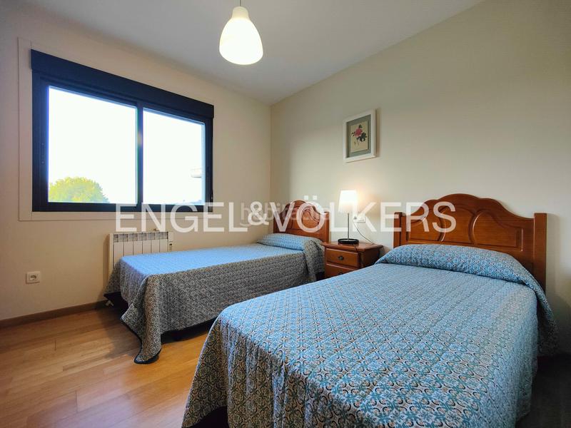 Foto b2ad7501-5c6c-4eeb-a915-ce1ba65f5dfd. Apartament amb calefacció aparcament a Sanxenxo pueblo Sanxenxo