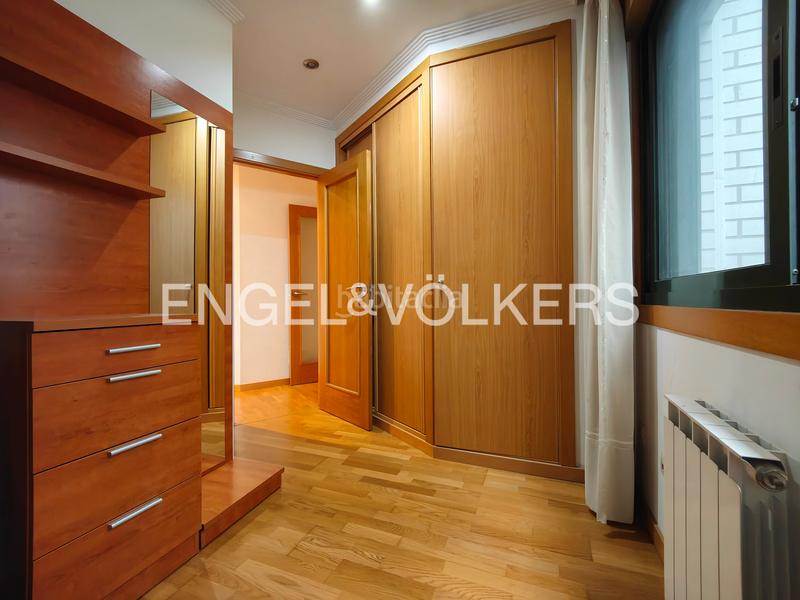 Foto e004797f-7edb-410b-a708-a057a15f9f0c. Apartament amb calefacció aparcament a Zona Fernández Labreda Pontevedra