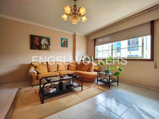 Appartement in Darbo. Céntrico piso de 3 dormitorios con garaje en cangas