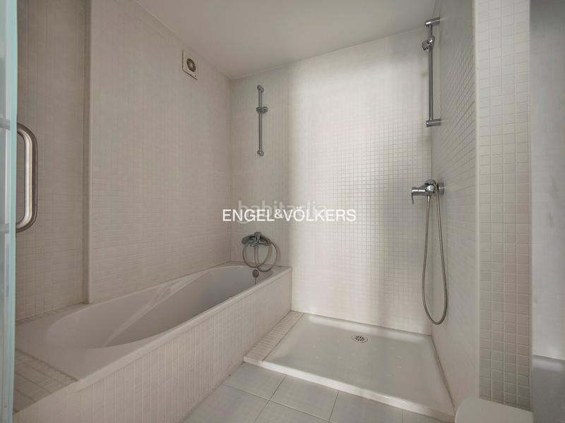 Foto 0218bdc4-3b1f-4a23-a340-35b28a776c8d. Apartament amb calefacció aparcament a Centro - Echegaray Pontevedra