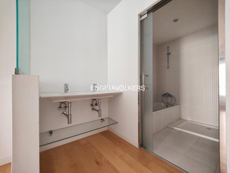 Foto 2a5c4a72-984d-442d-a508-05ca91274695. Apartament amb calefacció aparcament a Centro - Echegaray Pontevedra