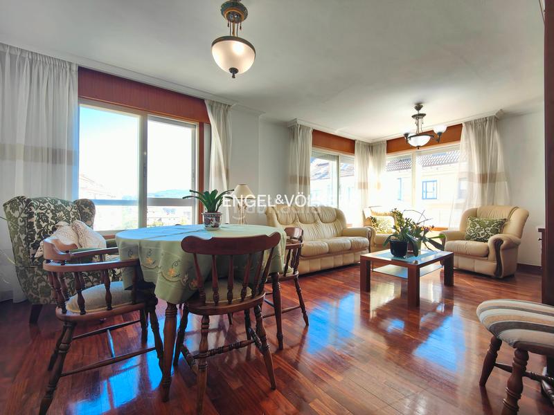 Foto e4f3ef86-c11c-40be-a818-2a26ca63ba30. Duplex with heating parking in Vilagarcía Vilagarcía de Arousa