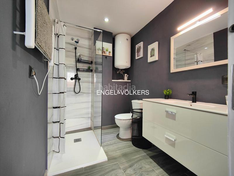 Foto 0593ddbd-350f-4d5c-9c40-4ea025c46bf1. Haus mit heizung in Moaña