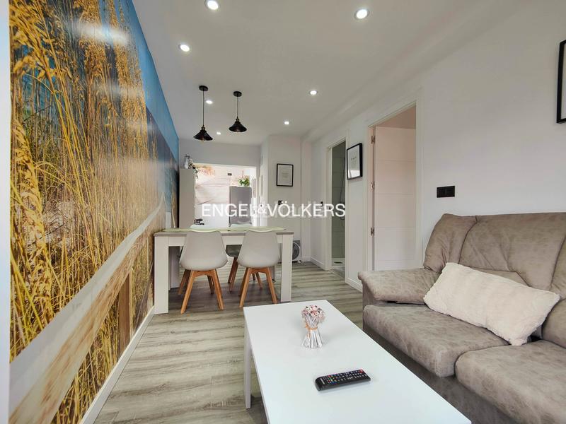 Foto 943f99e1-4ae3-4f4e-90bd-854e15ec00e2. Haus mit heizung in Moaña