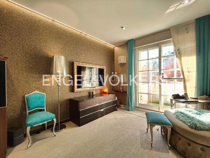 Foto 264b993f-3951-406f-96dc-8246bf71a834. Apartamento  de 2 dormitorios con balcón y garaje en san mauro en Pontevedra