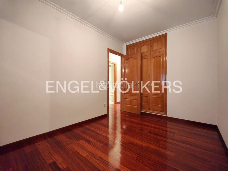 Foto 04c229ac-3026-405a-8295-8e33079ebcc5. Appartement mit heizung parking in Centro - Echegaray Pontevedra