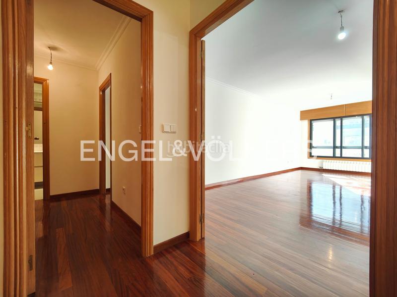 Foto 04f7a542-0e7c-4ccf-9164-f41aef946471. Appartement mit heizung parking in Centro - Echegaray Pontevedra