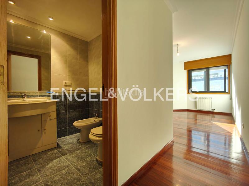 Foto 63c6a0c2-7dc4-4762-b6da-fd525c5bb278. Appartement mit heizung parking in Centro - Echegaray Pontevedra