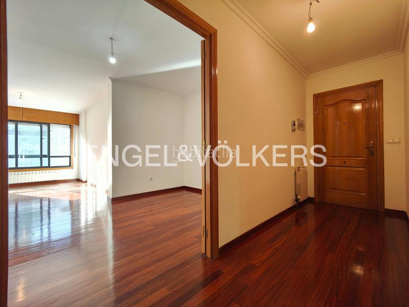 Foto c9f1b6f1-612d-4f5d-8869-ec6d98580011. Appartement mit heizung parking in Centro - Echegaray Pontevedra