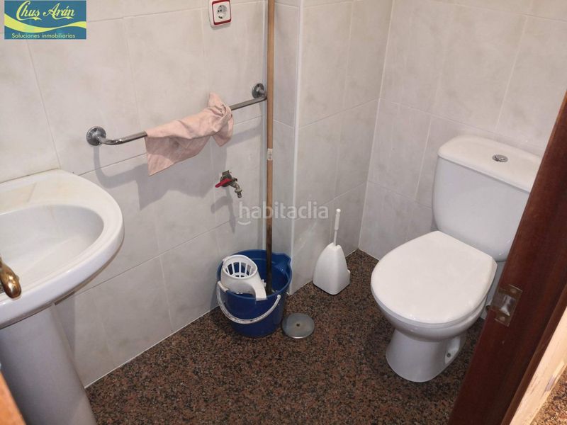 Foto 0a8bb4e3-f23d-4503-9fcf-f996fafc0a12. Lloguer local comercial a Carballo