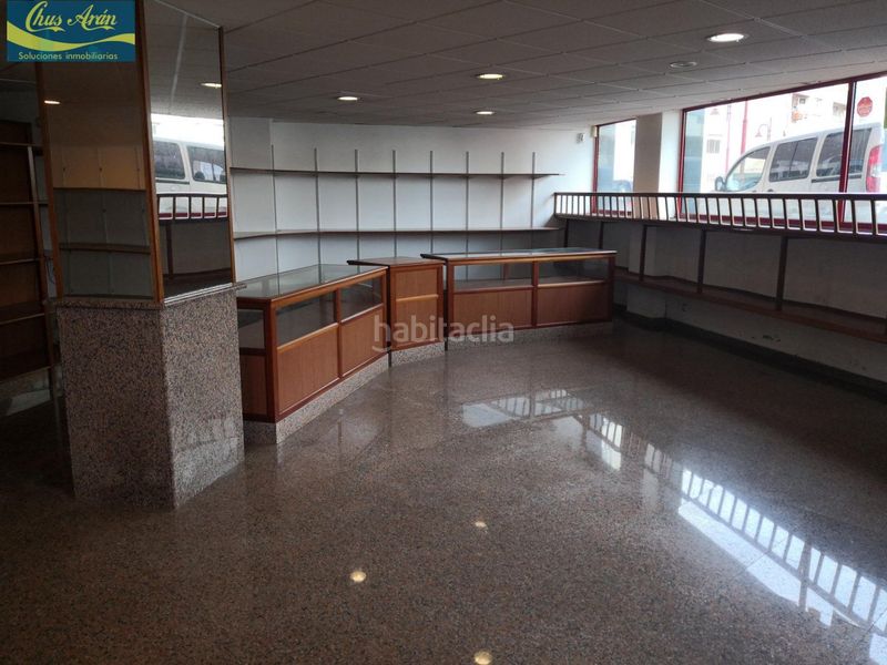 Foto f6dd95eb-d4fb-4cc6-81a2-934a5001f458. Lloguer local comercial a Carballo