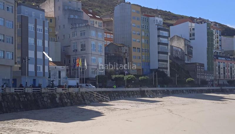 Foto 5ce15235-5bc3-4647-be5d-cc53c78c88be. Casa  en el paseo de la playa en malpica en Malpica de Bergantiños