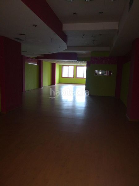 Foto 53206686-12a2-48f9-97ed-4829a4a49804. Lloguer local comercial a Tui