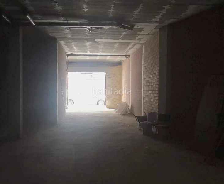 Foto f8338b8c-ecfe-40d9-b5cd-6b882b7acc65. Alquiler local comercial  en rúa gerona, zona parque do anllóns en Carballo