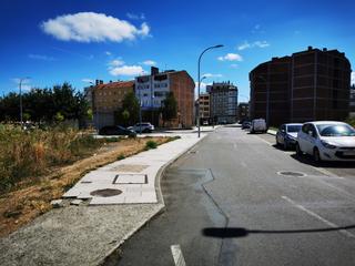 Terreny residencial  Cuba, carballo. Solar edificable en rúa cuba