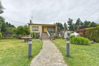 Industrial building in Lugar O Vilar