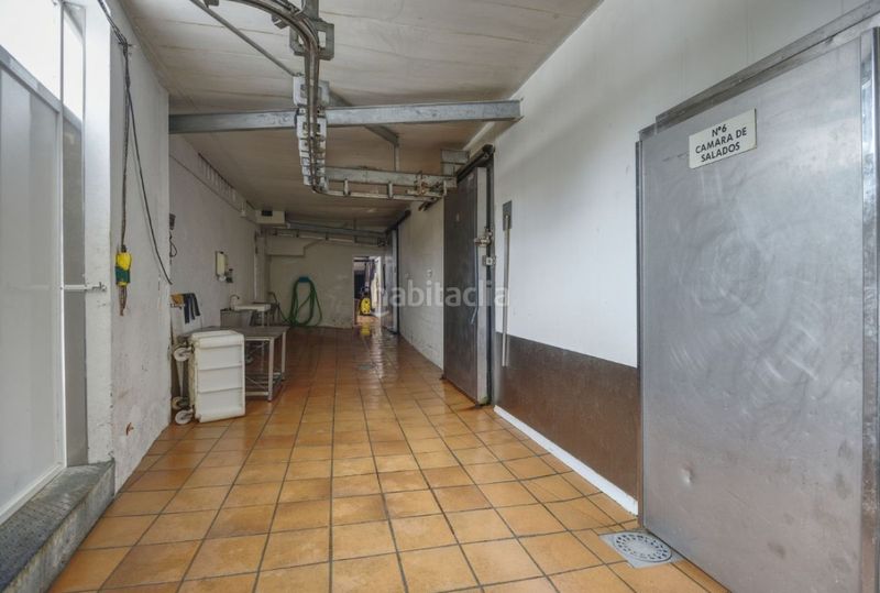 Foto 8bf94259-9db2-4107-9256-5e9ae284b1fd. Nau industrial a Cambre