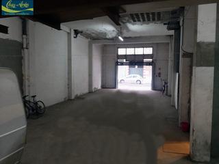 Location Local commercial  Peru. Local comercial en el centro de carballo