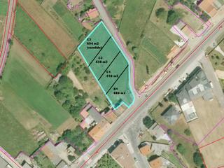 Terreny residencial  Avenida avenida de bertoa. Se venden parcelas edificables en bertoa carballo
