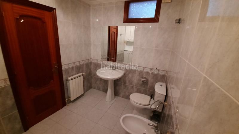 Foto d34ef99e-aa2e-4bd8-9c3d-29e109dd6eac. Casa  en el casco histórico en Corcubión