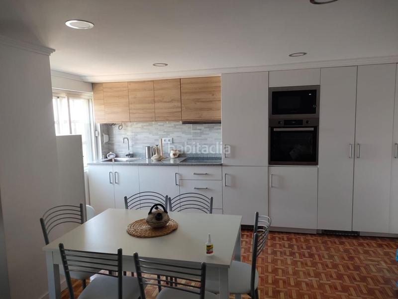 Foto b4d7f31e-2705-4e8c-aec8-34564f0d6b9e. Piso  , con vistas a la ría en Fisterra